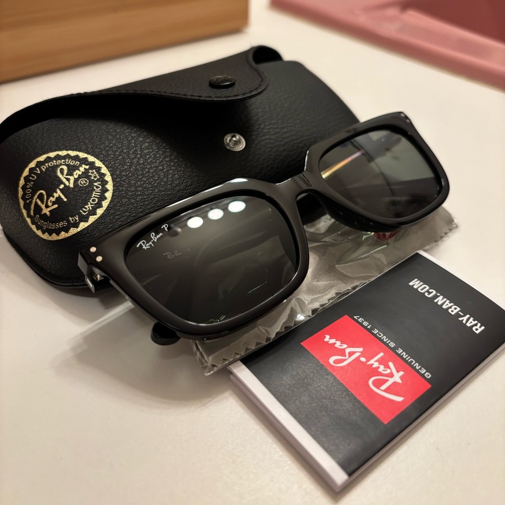 Ray-Ban Classic Black Sunglasses